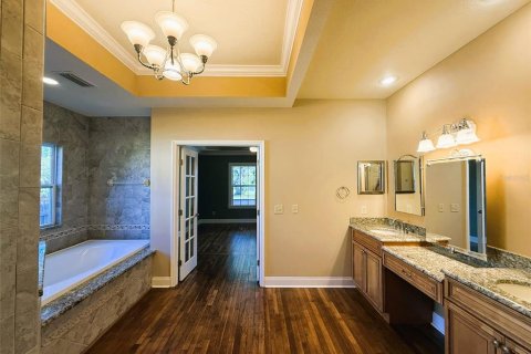Villa ou maison à vendre à Winter Haven, Floride: 4 chambres, 186.83 m2 № 2352469 - photo 13