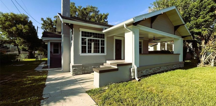 Villa ou maison à Winter Haven, Floride 4 chambres, 186.83 m2 № 2352469
