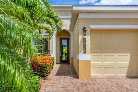 House in Bradenton, Florida 3 bedrooms, 267 sq.m. № 1857648 - photo 3