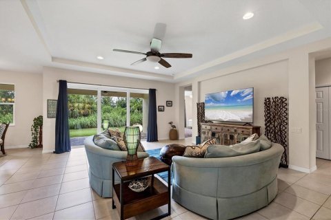 House in Bradenton, Florida 3 bedrooms, 267 sq.m. № 1857648 - photo 7