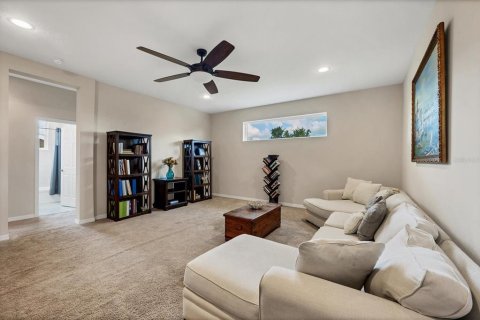 House in Bradenton, Florida 3 bedrooms, 267 sq.m. № 1857648 - photo 30