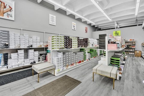 Купить коммерческую недвижимость в Майами, Флорида № 1959205 - фото 13