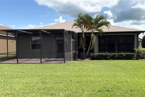 Casa en alquiler en Winter Haven, Florida, 2 dormitorios, 142.14 m2 № 1817966 - foto 5