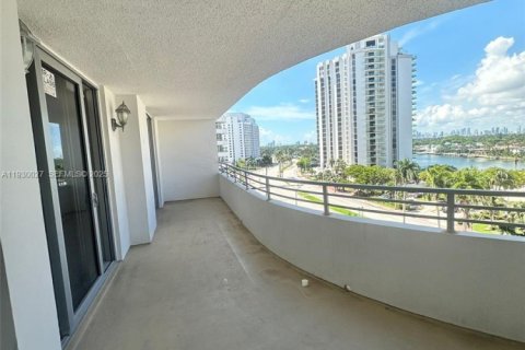 Condominio en alquiler en Miami Beach, Florida, 2 dormitorios, 98.85 m2 № 1988890 - foto 5