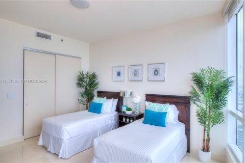 Снять в аренду кондоминиум в Майами-Бич, Флорида 2 спальни, 163.23м2, № 1999905 - фото 10