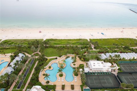 Снять в аренду кондоминиум в Майами-Бич, Флорида 2 спальни, 163.23м2, № 1999905 - фото 14