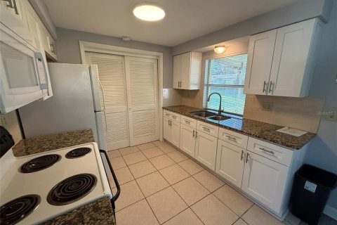 Casa en alquiler en Port Charlotte, Florida, 3 dormitorios, 93.46 m2 № 1915194 - foto 7