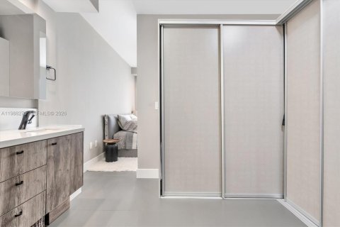 Купить кондоминиум в Майами-Бич, Флорида 2 спальни, 122.82м2, № 2050311 - фото 19