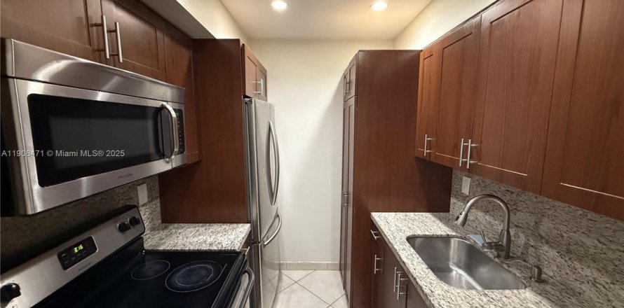 Condo à Miami, Floride, 1 chambre  № 1957083
