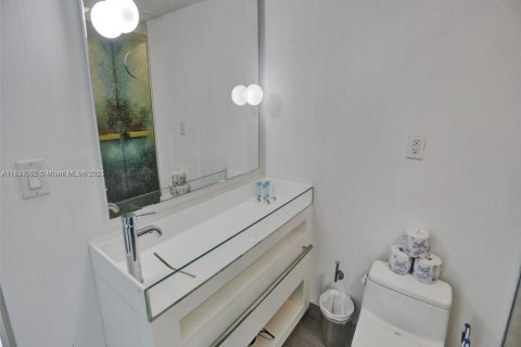 Copropriété à louer à Miami Beach, Floride: 1 chambre, 65.03 m2 № 1811326 - photo 16