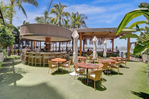 Copropriété à louer à Miami Beach, Floride: 1 chambre, 65.03 m2 № 1811326 - photo 29