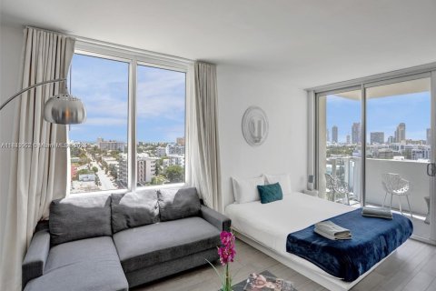 Copropriété à louer à Miami Beach, Floride: 1 chambre, 65.03 m2 № 1811326 - photo 4