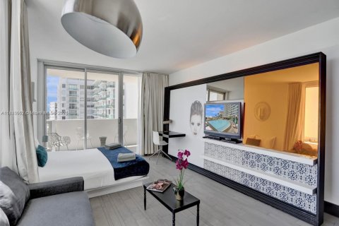 Copropriété à louer à Miami Beach, Floride: 1 chambre, 65.03 m2 № 1811326 - photo 6
