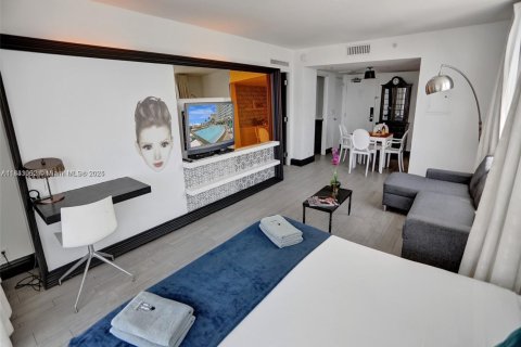 Copropriété à louer à Miami Beach, Floride: 1 chambre, 65.03 m2 № 1811326 - photo 5
