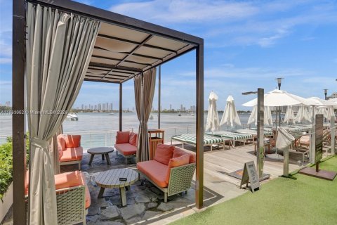 Copropriété à louer à Miami Beach, Floride: 1 chambre, 65.03 m2 № 1811326 - photo 24