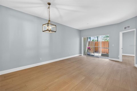 Condo in Fort Myers, Florida, 3 bedrooms № 2098382 - photo 6