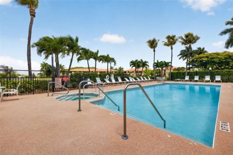 Condo in Fort Myers, Florida, 3 bedrooms № 2098382 - photo 26