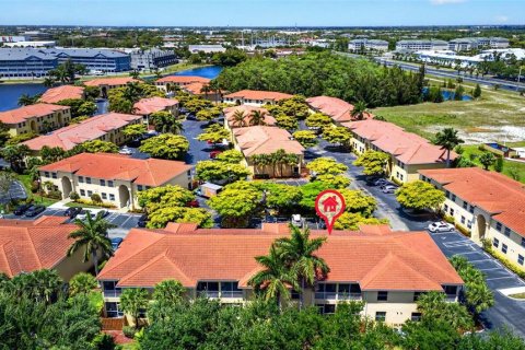 Condo in Fort Myers, Florida, 3 bedrooms № 2098382 - photo 30