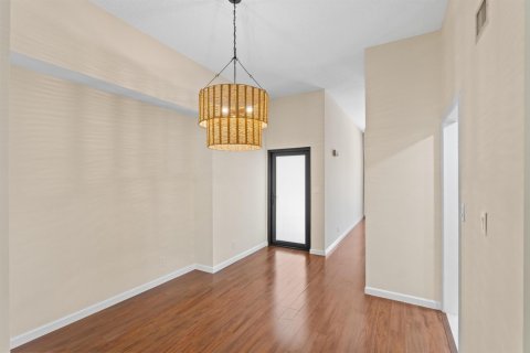 Copropriété à louer à Fort Lauderdale, Floride: 2 chambres, 118.26 m2 № 2319439 - photo 18
