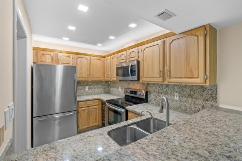 Copropriété à louer à Fort Lauderdale, Floride: 2 chambres, 118.26 m2 № 2319439 - photo 20