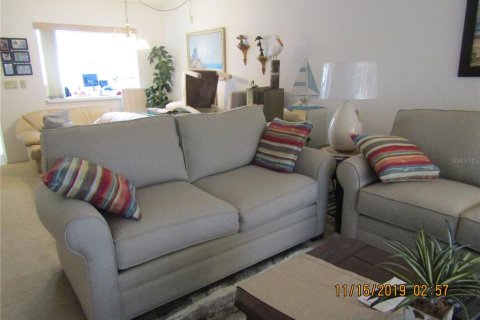 Condo in Sarasota, Florida, 2 bedrooms  № 212660 - photo 4