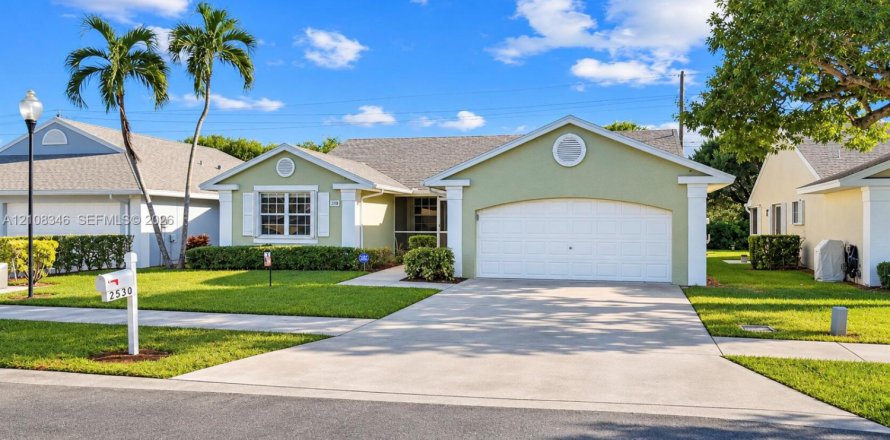 Villa ou maison à Homestead, Floride 3 chambres, 143.81 m2 № 2422636