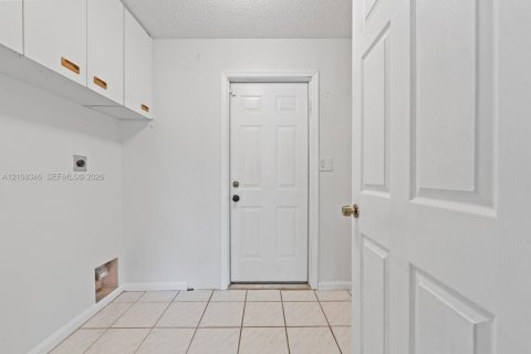 Villa ou maison à vendre à Homestead, Floride: 3 chambres, 143.81 m2 № 2422636 - photo 19
