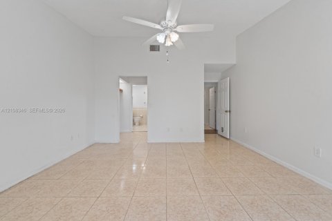 Villa ou maison à vendre à Homestead, Floride: 3 chambres, 143.81 m2 № 2422636 - photo 10