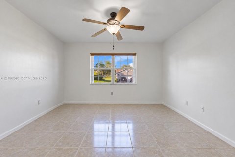Villa ou maison à vendre à Homestead, Floride: 3 chambres, 143.81 m2 № 2422636 - photo 17