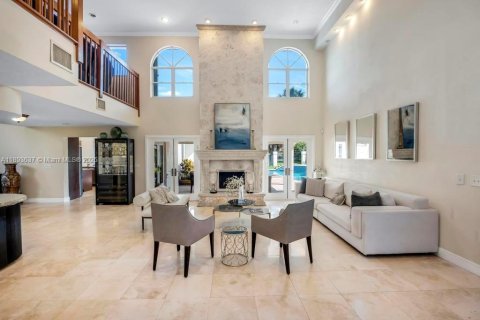 Villa ou maison à vendre à Davie, Floride: 5 chambres, 391.49 m2 № 1950504 - photo 7
