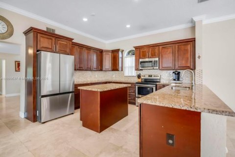 Villa ou maison à vendre à Davie, Floride: 5 chambres, 391.49 m2 № 1950504 - photo 10