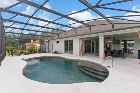 House in Clermont, Florida 5 bedrooms, 313.08 sq.m. № 1822912 - photo 3