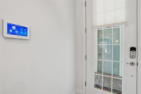 Villa ou maison à vendre à Fort Myers, Floride: 2 chambres, 151.62 m2 № 2144642 - photo 6