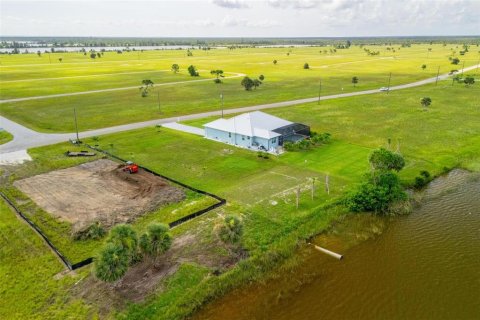 Terreno en venta en Placida, Florida № 1845043 - foto 5