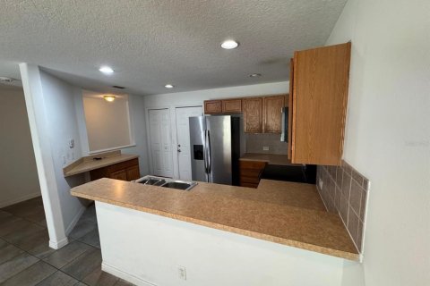 Townhouse in Orlando, Florida 3 bedrooms, 138.89 sq.m. № 2157348 - photo 4