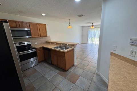 Townhouse in Orlando, Florida 3 bedrooms, 138.89 sq.m. № 2157348 - photo 7