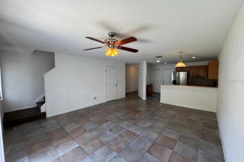 Townhouse in Orlando, Florida 3 bedrooms, 138.89 sq.m. № 2157348 - photo 5