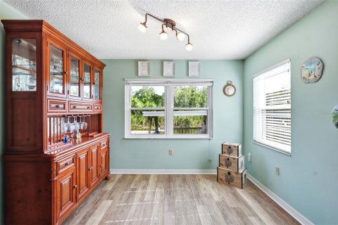 Casa en venta en Tavares, Florida, 2 dormitorios, 130.99 m2 № 2217134 - foto 15