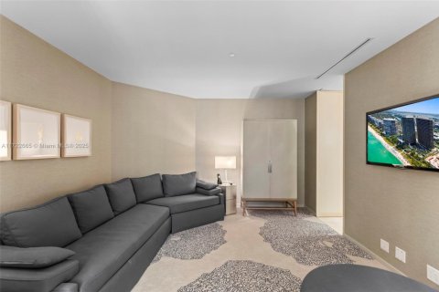 Copropriété à louer à Bal Harbour, Floride: 2 chambres, 117.15 m2 № 1939504 - photo 16