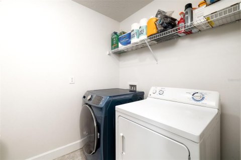 House in Parrish, Florida 3 bedrooms, 140.47 sq.m. № 1901196 - photo 30
