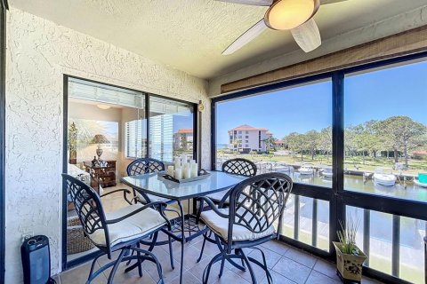 Condominio en venta en Tarpon Springs, Florida, 2 dormitorios, 98.94 m2 № 2356426 - foto 28