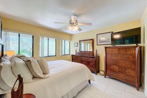 Condominio en venta en Tarpon Springs, Florida, 2 dormitorios, 98.94 m2 № 2356426 - foto 18