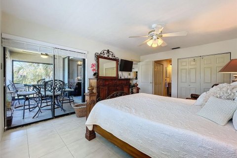 Condominio en venta en Tarpon Springs, Florida, 2 dormitorios, 98.94 m2 № 2356426 - foto 24