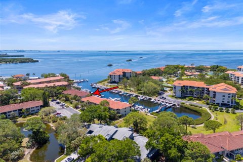 Condominio en venta en Tarpon Springs, Florida, 2 dormitorios, 98.94 m2 № 2356426 - foto 4