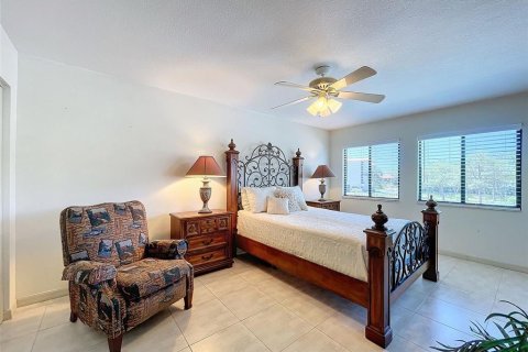 Condominio en venta en Tarpon Springs, Florida, 2 dormitorios, 98.94 m2 № 2356426 - foto 22