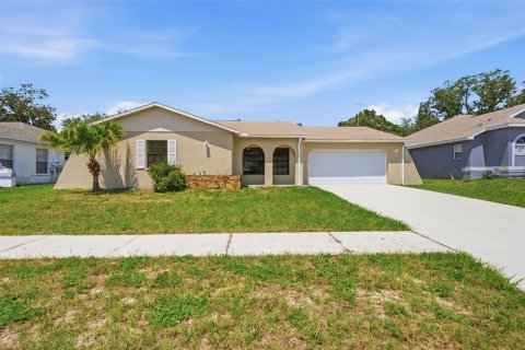 Casa en venta en Hudson, Florida, 3 dormitorios, 140.65 m2 № 2266398 - foto 5