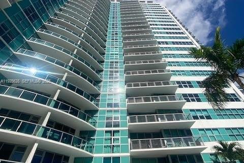 Купить кондоминиум в Майами, Флорида 1 спальня, 79.99м2, № 1986829 - фото 30