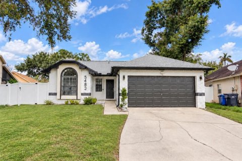 Casa en Tampa, Florida 3 dormitorios, 117.8 m2 № 2371931
