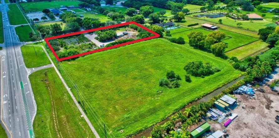 Commercial property in Delray Beach, Florida № 2184099