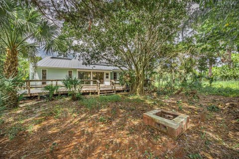 House in Stuart, Florida 3 bedrooms, 167.69 sq.m. № 1902055 - photo 15